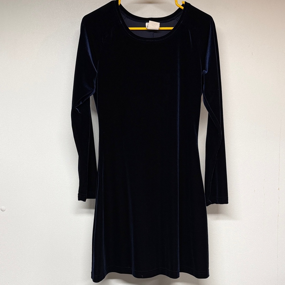 Moda Intl.  Dress